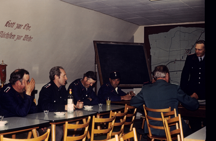 Besprechung